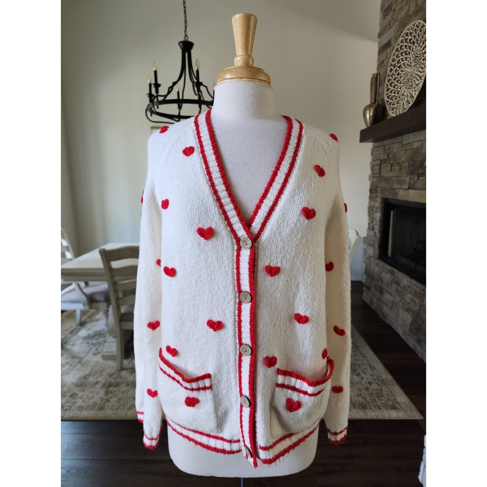 Boutique Womens Heart Embroidered Button Front Cardigan Sweater White Red Large